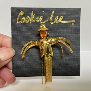 Vintage Cookie Lee Gold Scarecrow Brooch